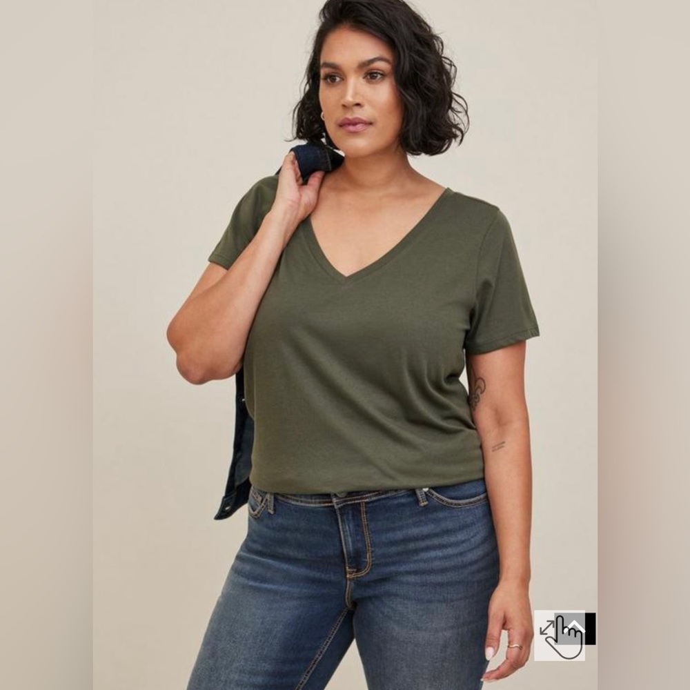 Olive Green Size 00 Torrid Girlfriend Tee